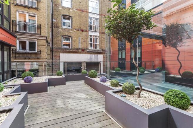 Modern Apartment In Central London By River Thames Екстериор снимка